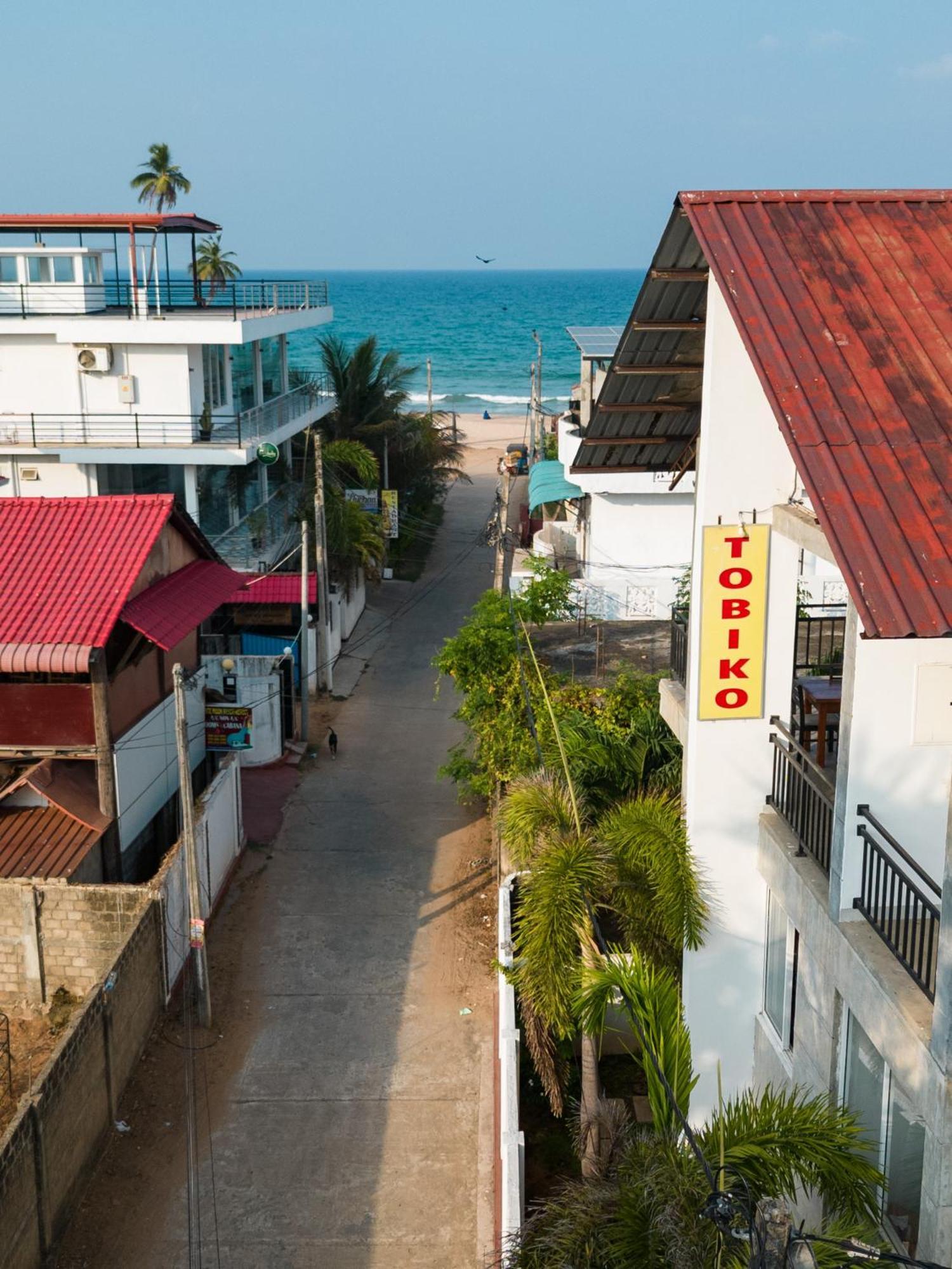 Hotel Tobiko Trincomalee Exteriör bild